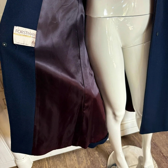 vintage: 60s 70s Navy Blue Wool Coat w Rope Closures - Picture 6 of 7